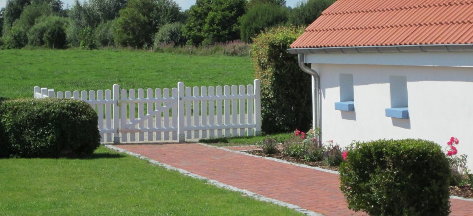 garten vor dem haus